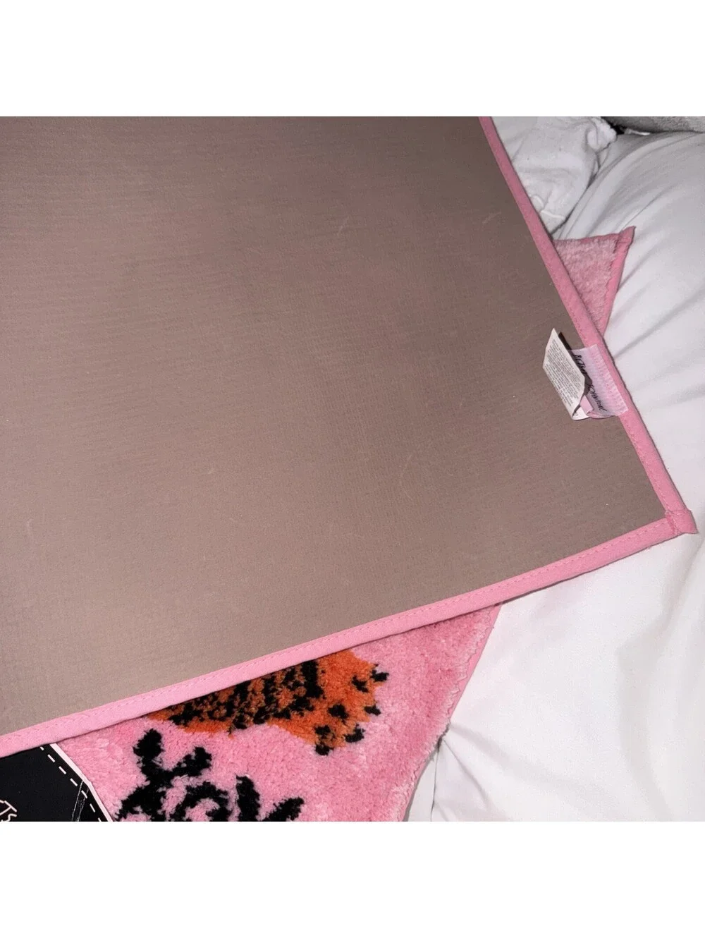 Betsey Johnson Tigers Skid Resistant Bath Rug, 20” x 32”